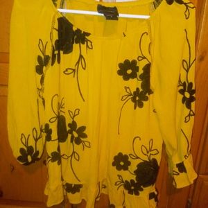 ❤️Peasant blouse by Liv Los Angeles